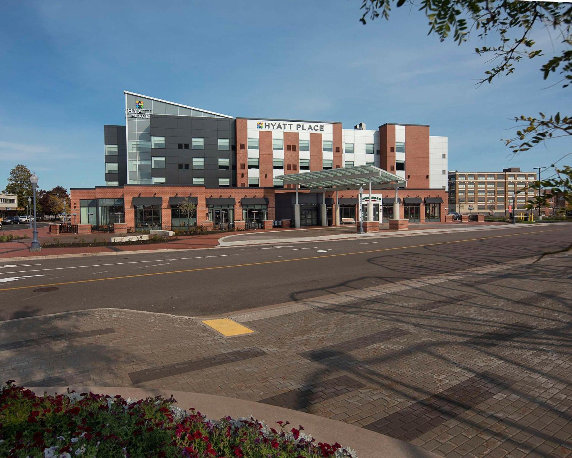 Hyatt Place Moncton-Downtown Exterior photo