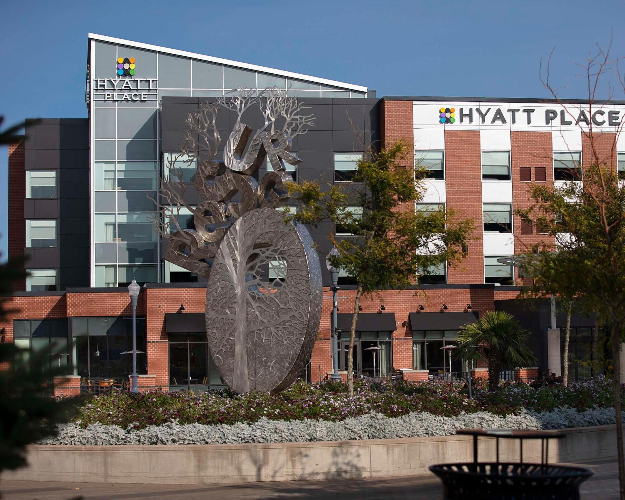 Hyatt Place Moncton-Downtown Exterior photo