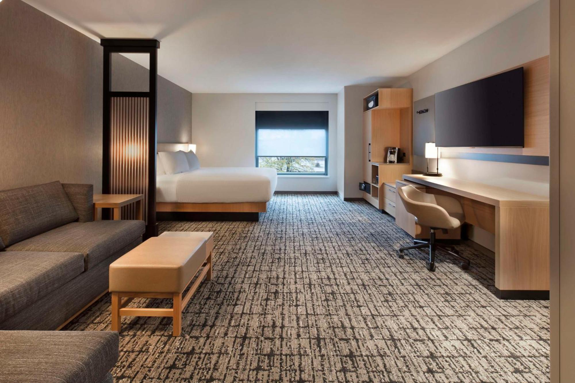 Hyatt Place Moncton-Downtown Exterior photo